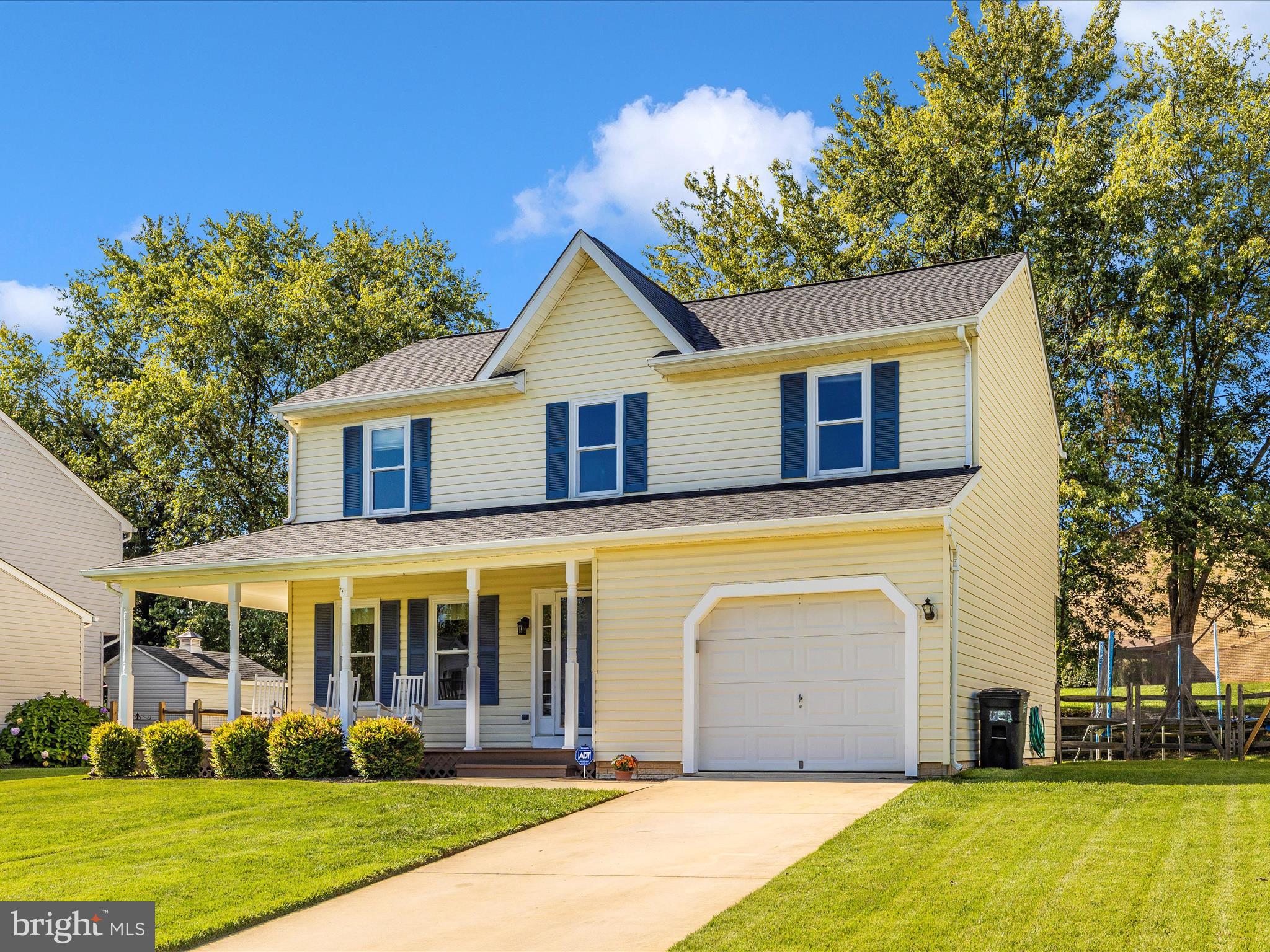 WALNUT POND - Residential