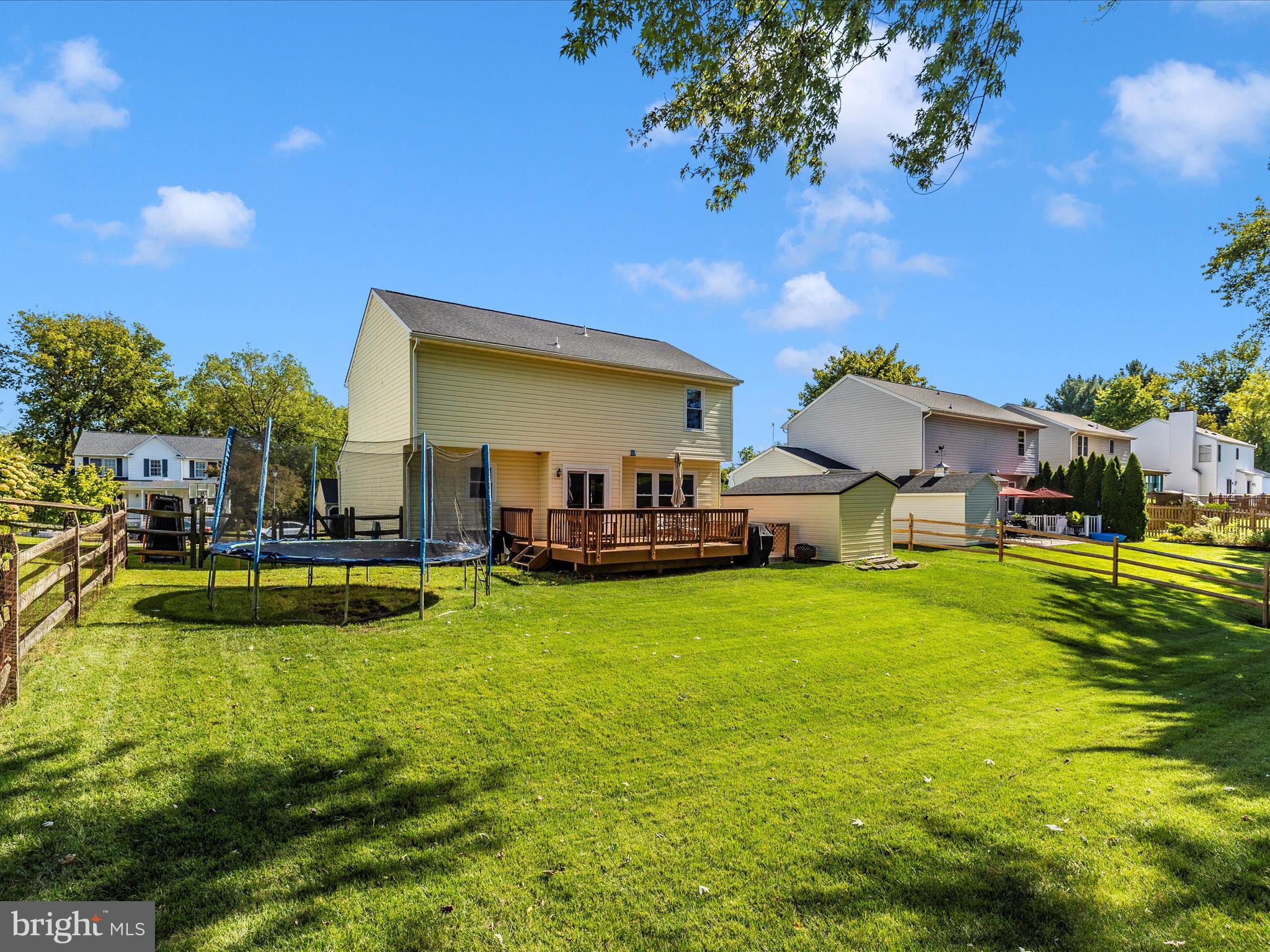 WALNUT POND - Residential