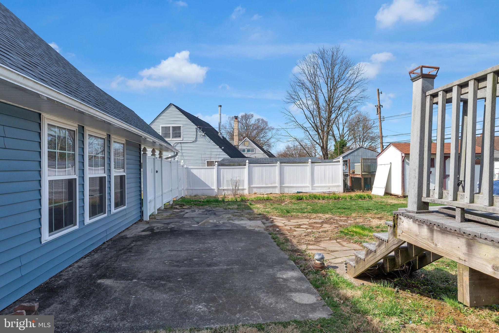 HOLLY HILL - Residential