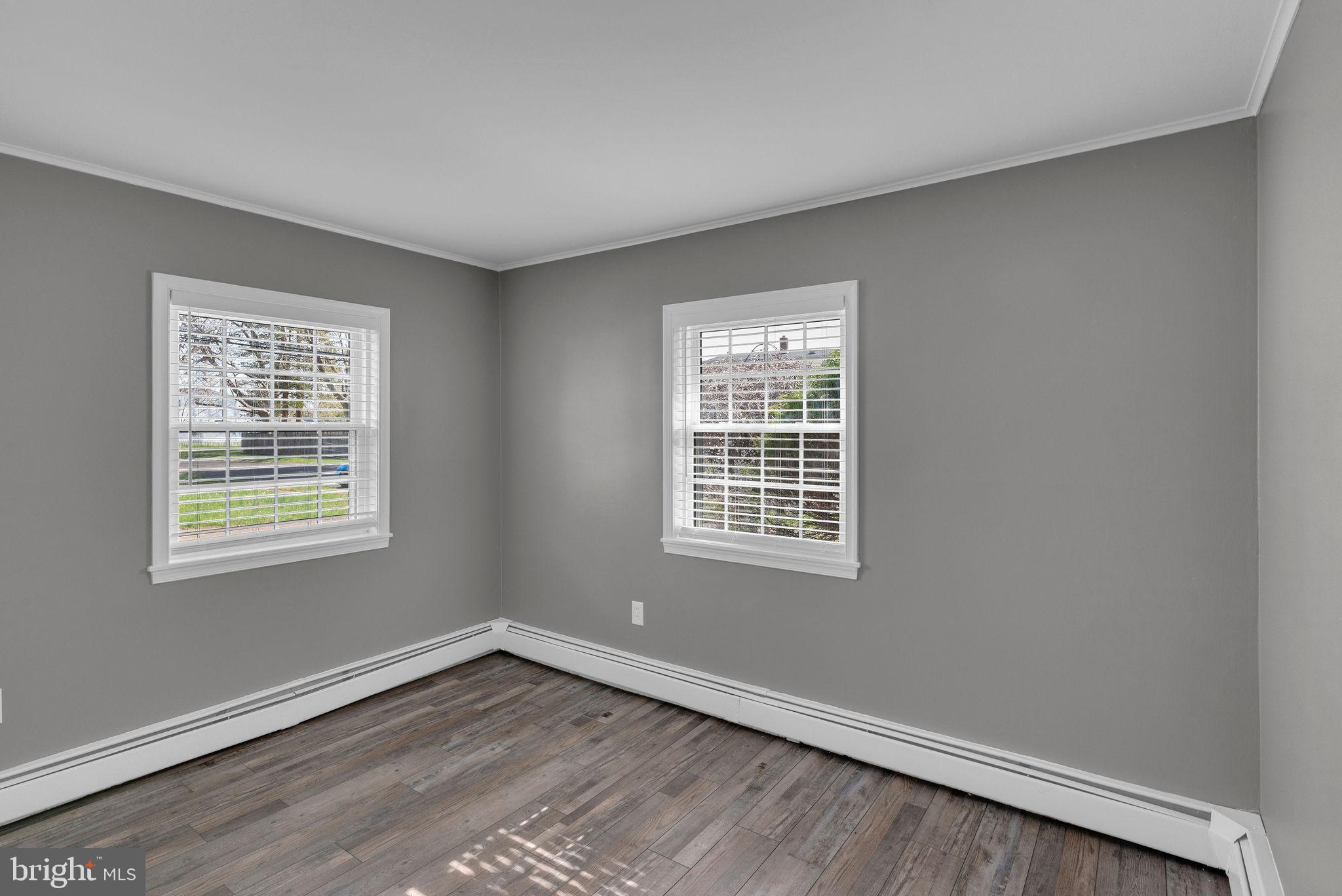 HOLLY HILL - Residential