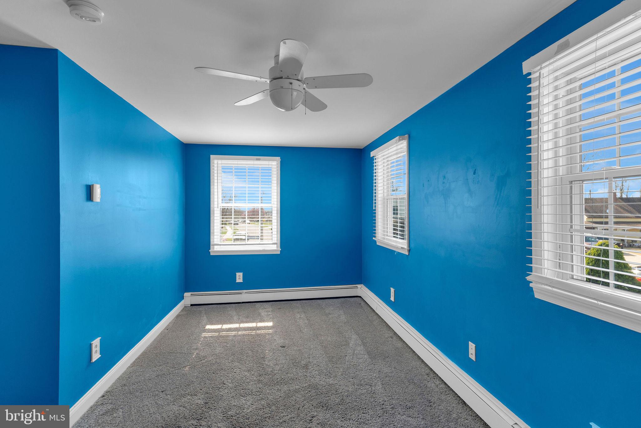 HOLLY HILL - Residential