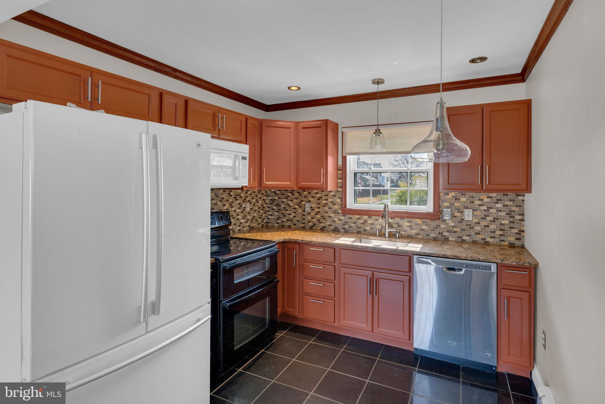 HOLLY HILL - Residential