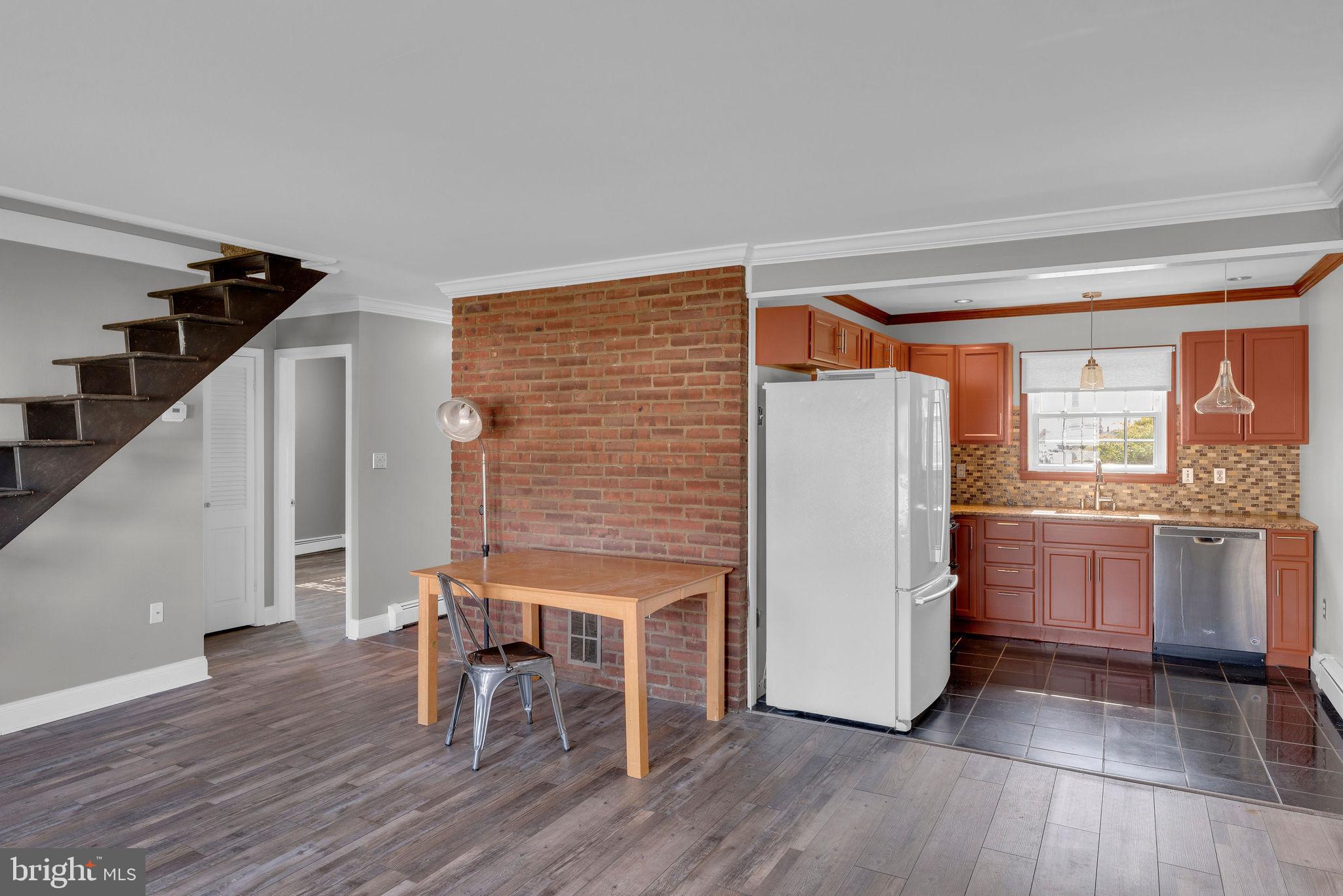 HOLLY HILL - Residential