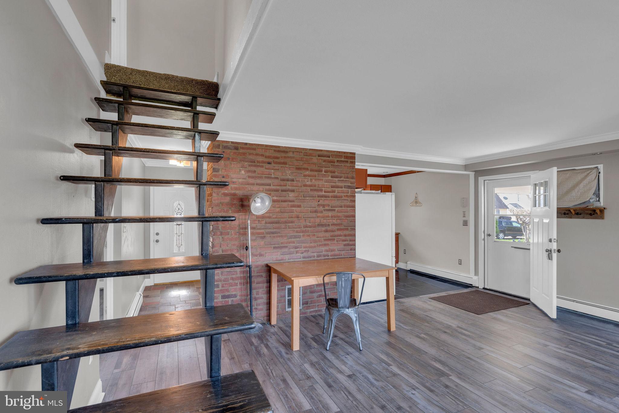 HOLLY HILL - Residential