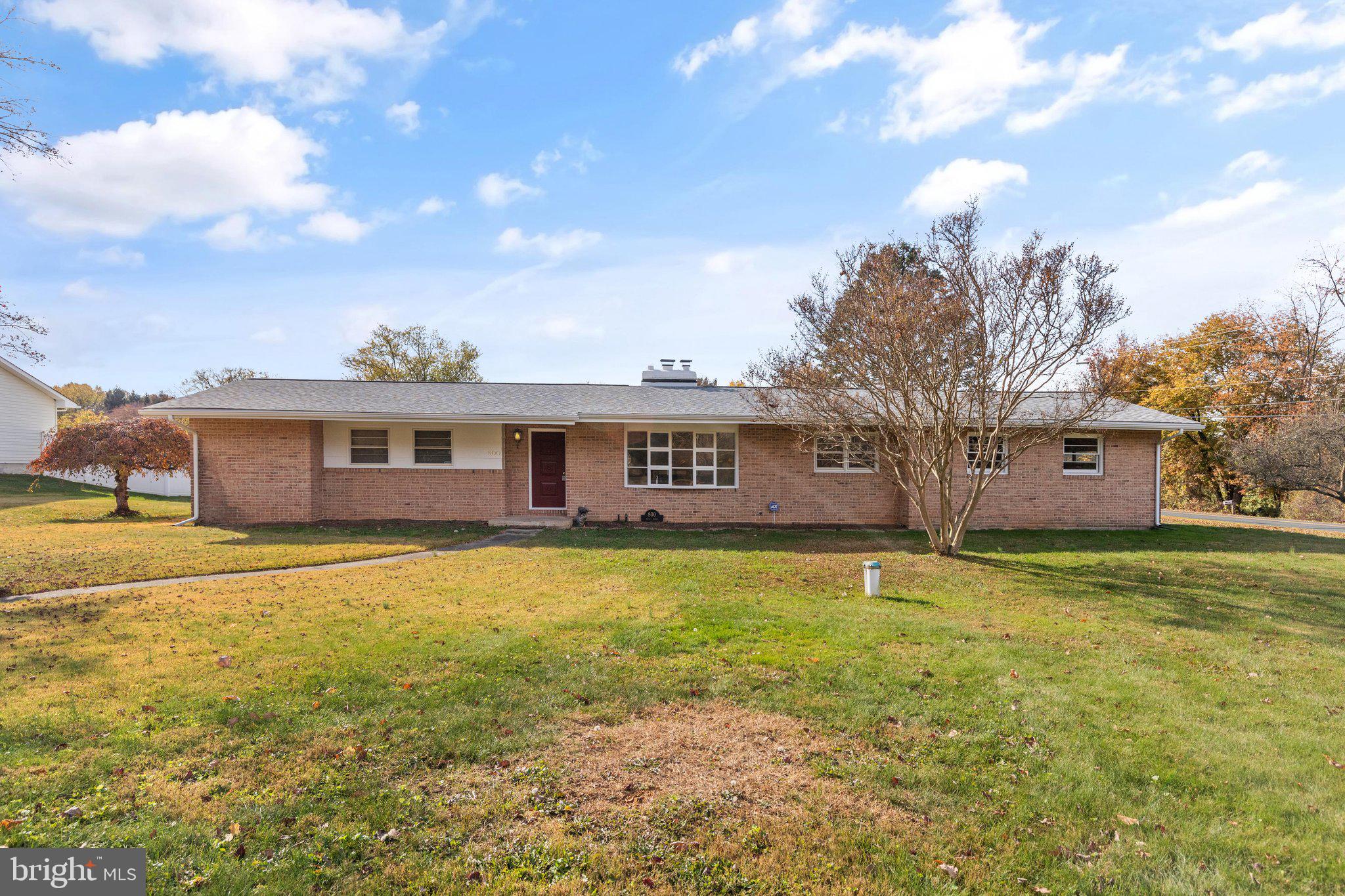 ADAMS HEIGHTS - Residential