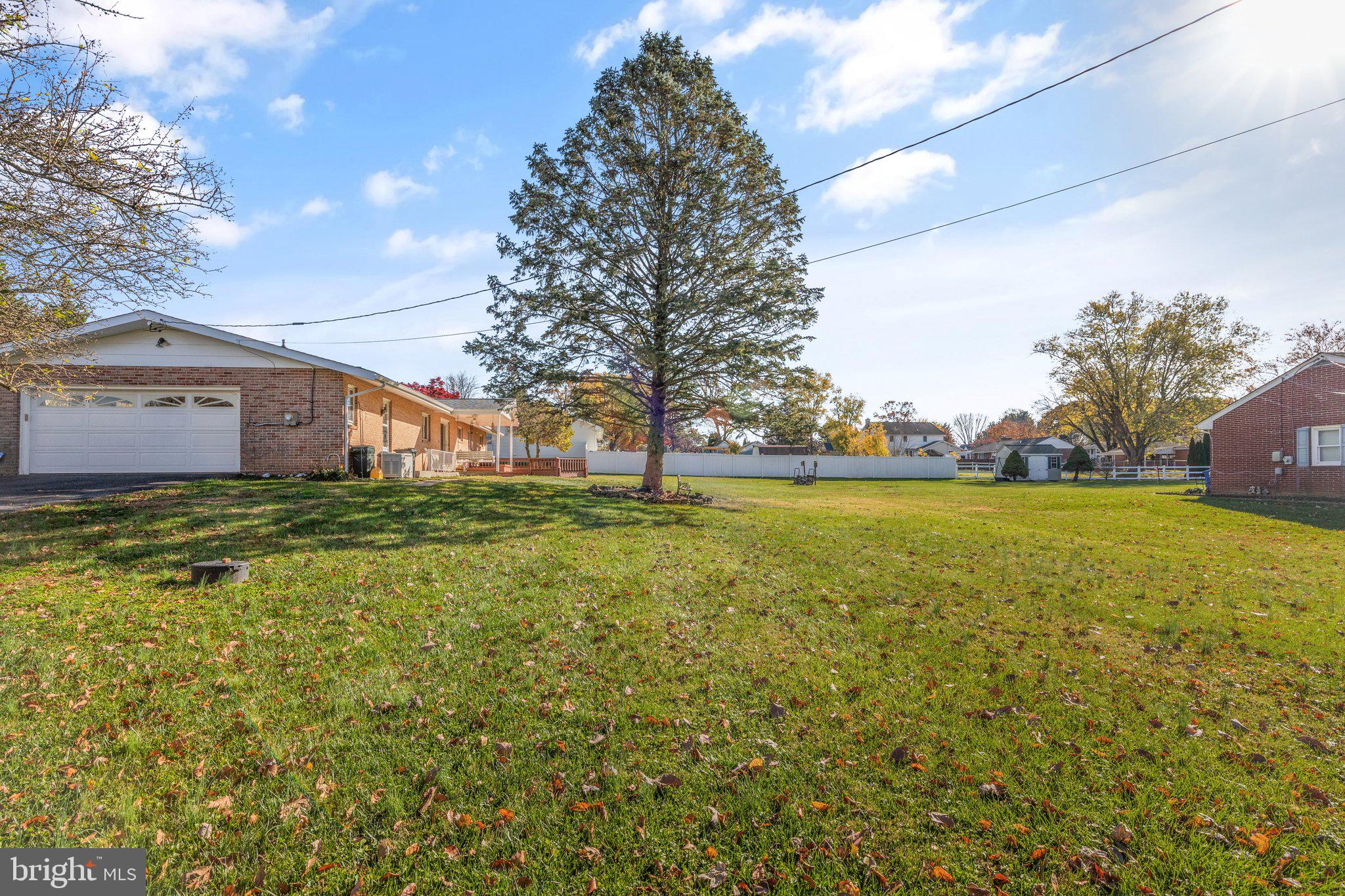 ADAMS HEIGHTS - Residential