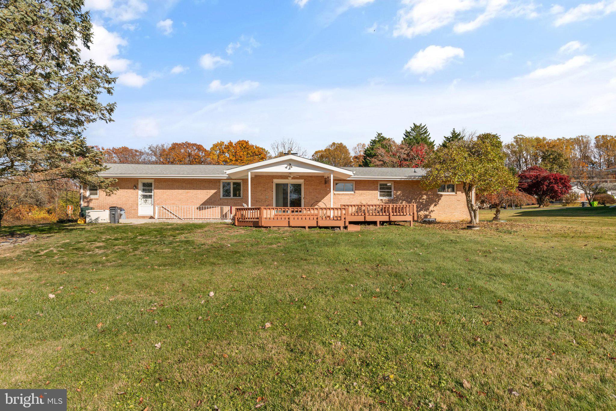 ADAMS HEIGHTS - Residential