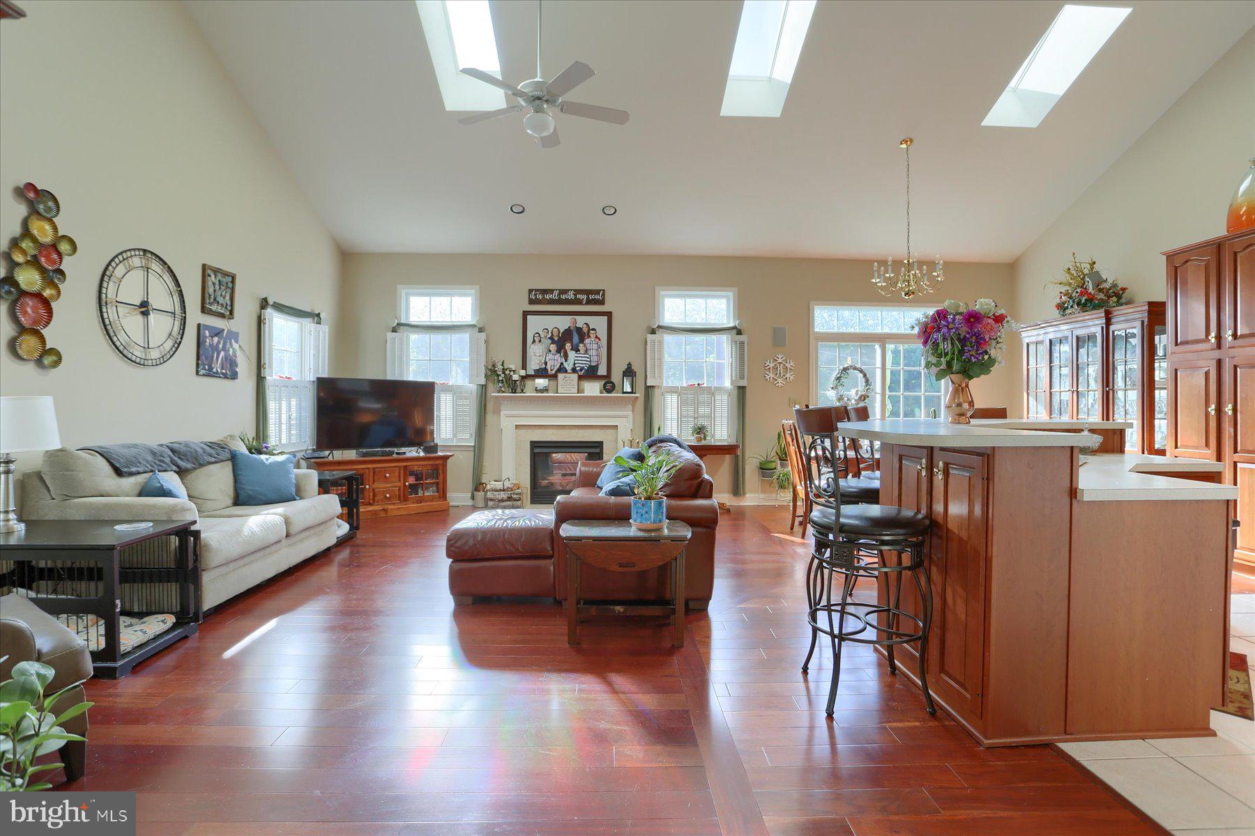 OLDE ORCHARD - Residential