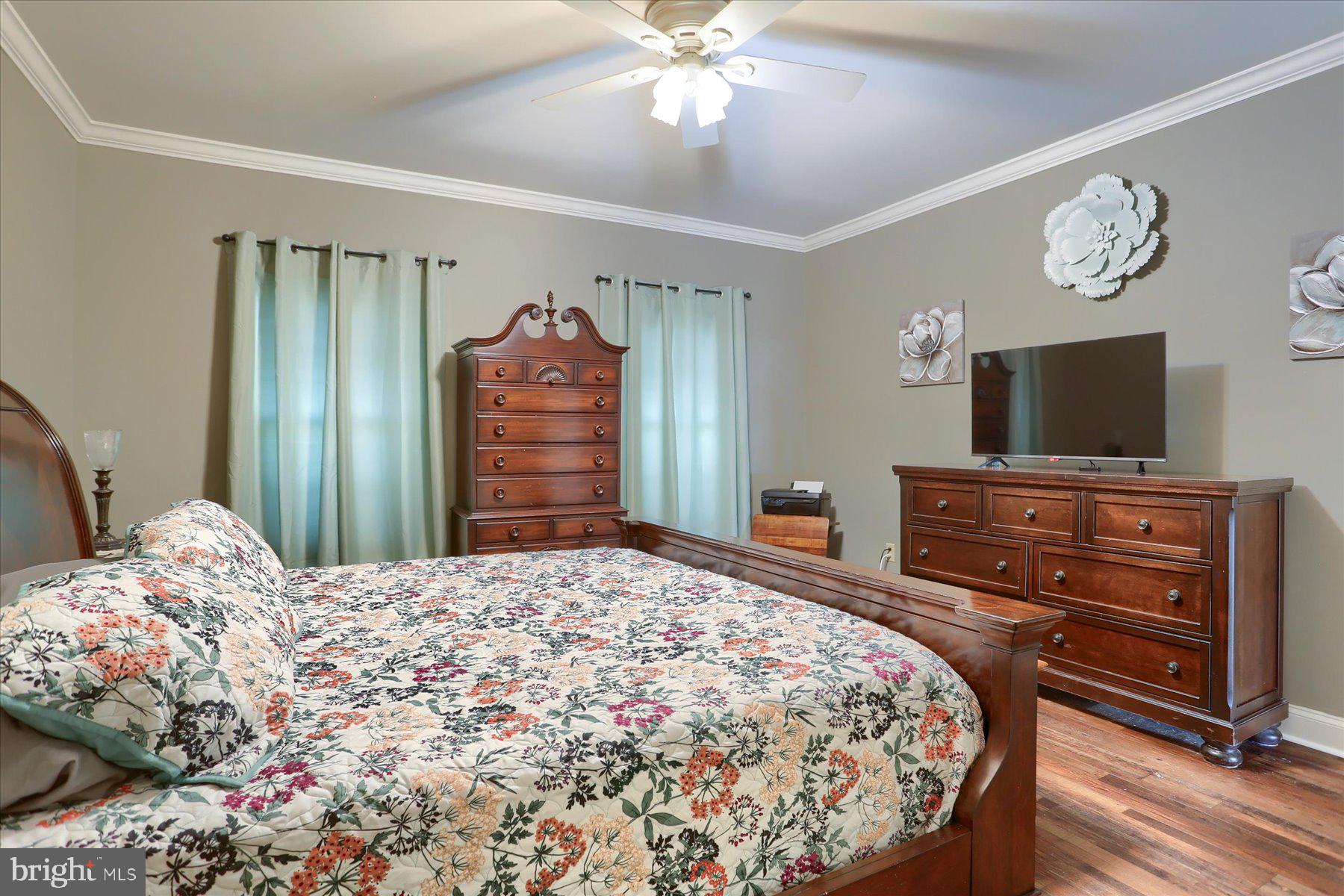 OLDE ORCHARD - Residential