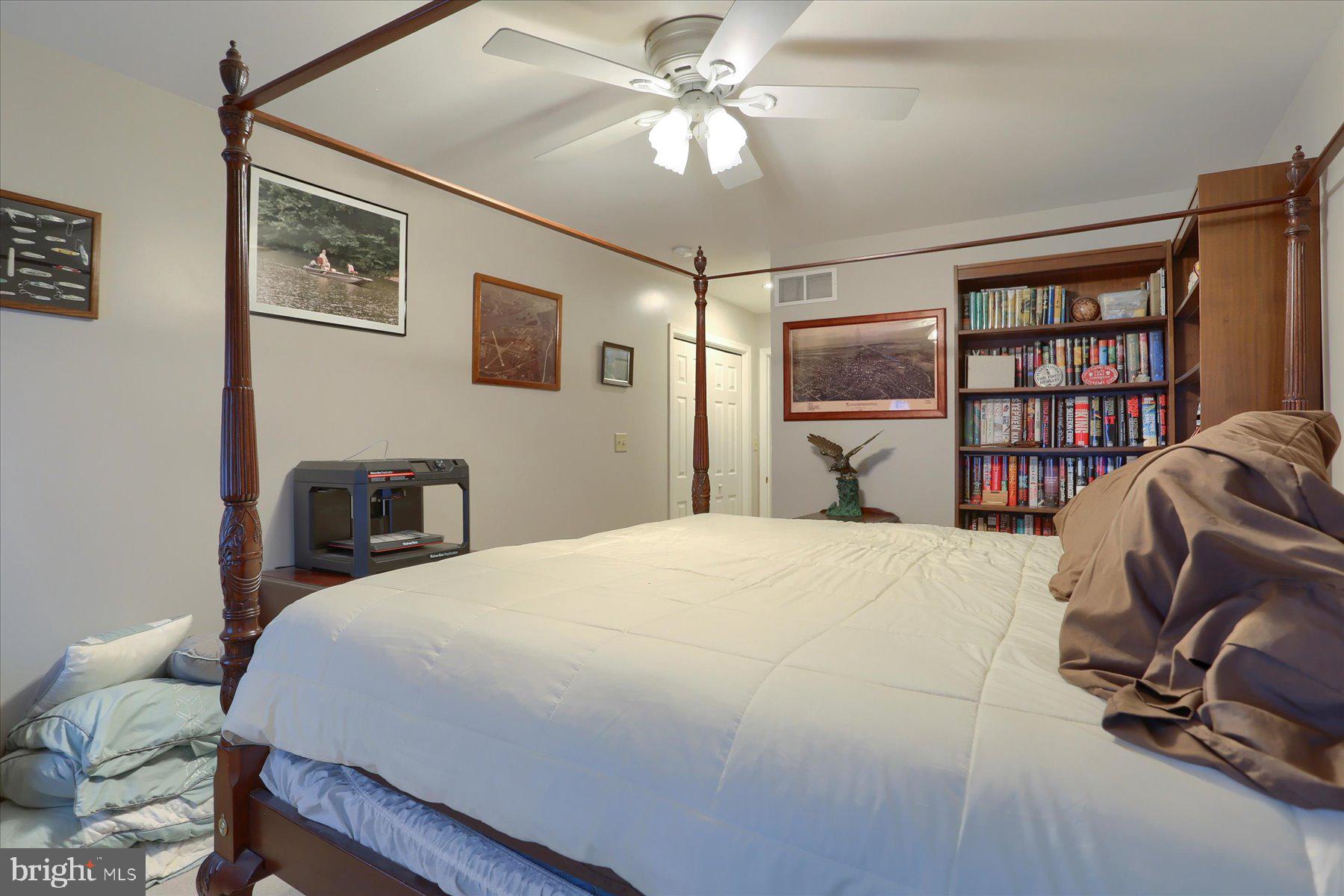 OLDE ORCHARD - Residential