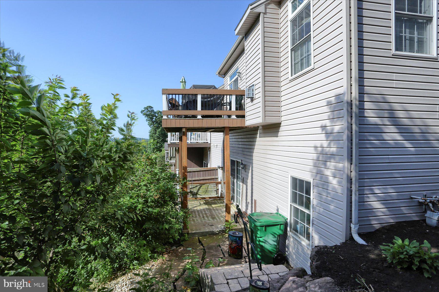 OLDE ORCHARD - Residential