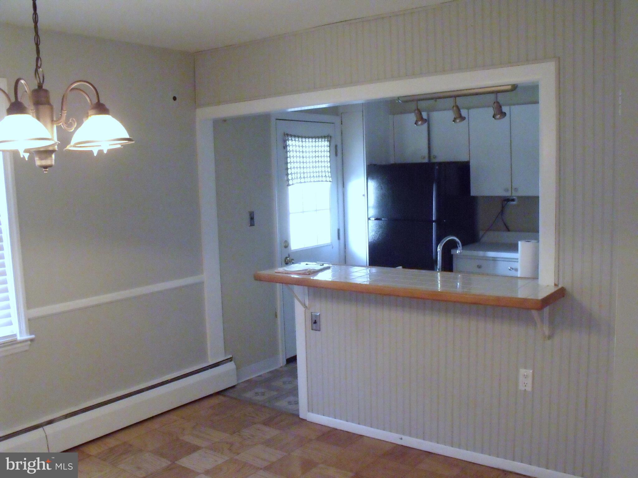 LEEDS - Residential Lease