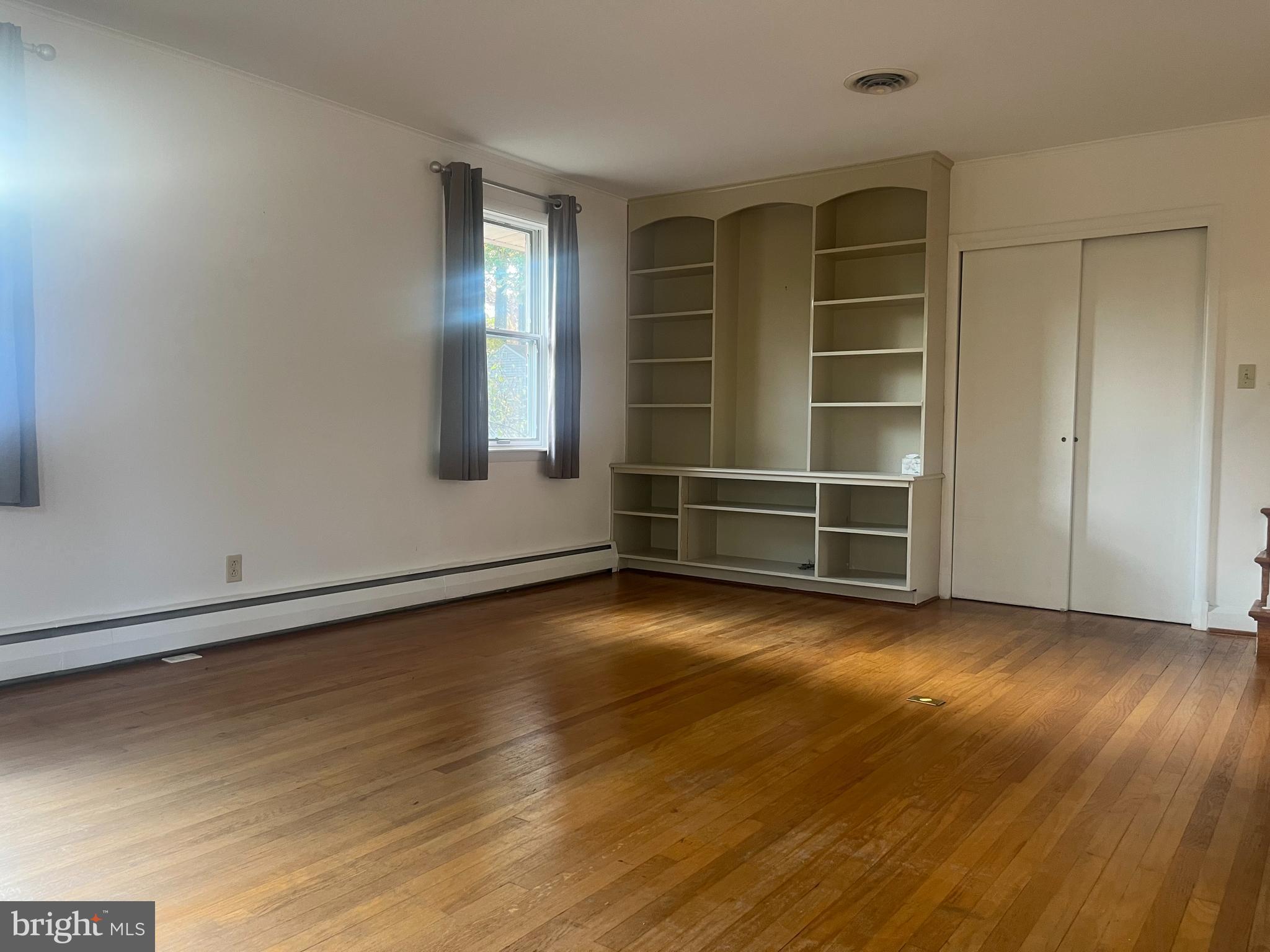 KEEPER HILL - Residential