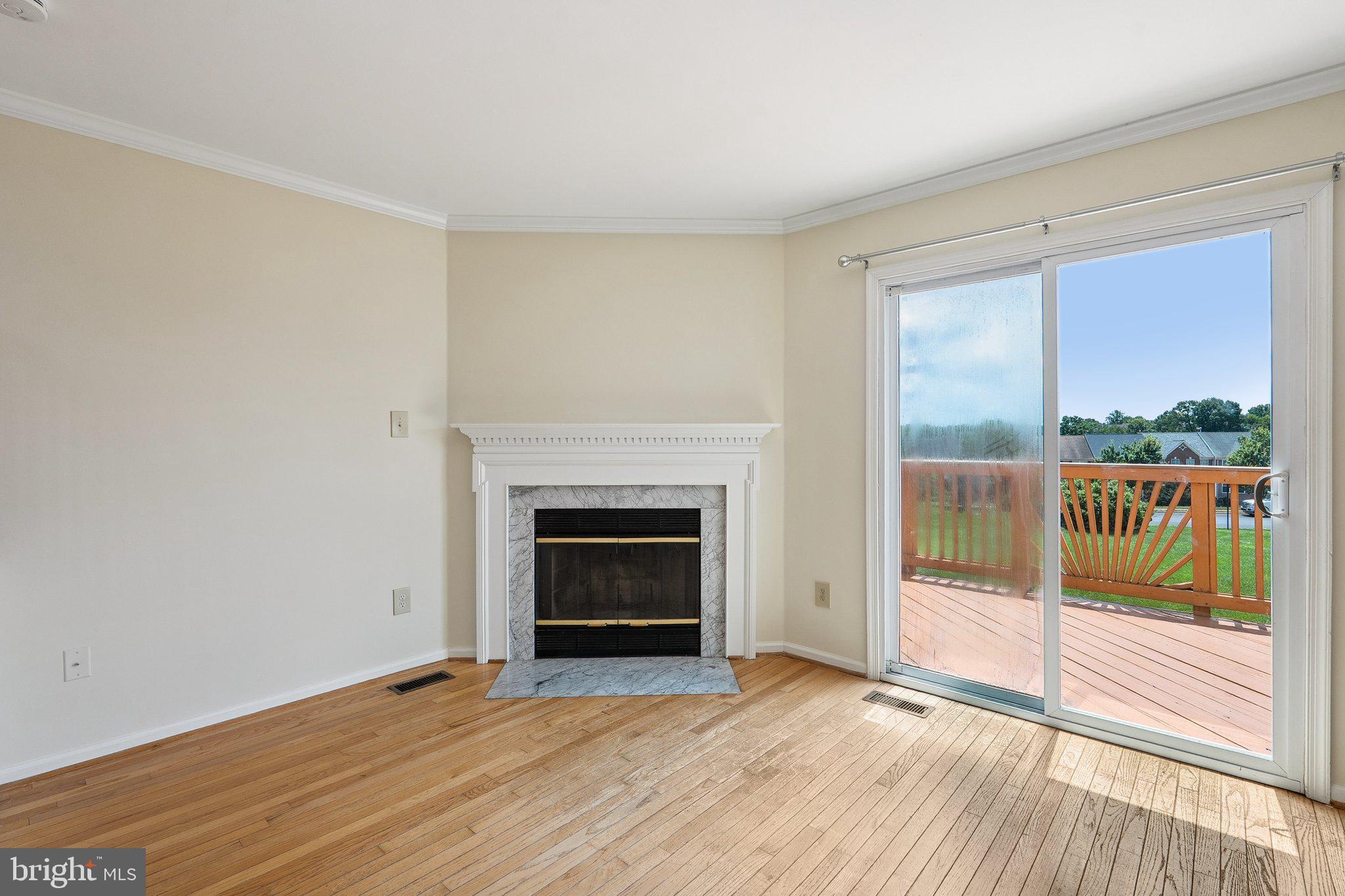 ASHBURN VILLAGE - Residential Lease