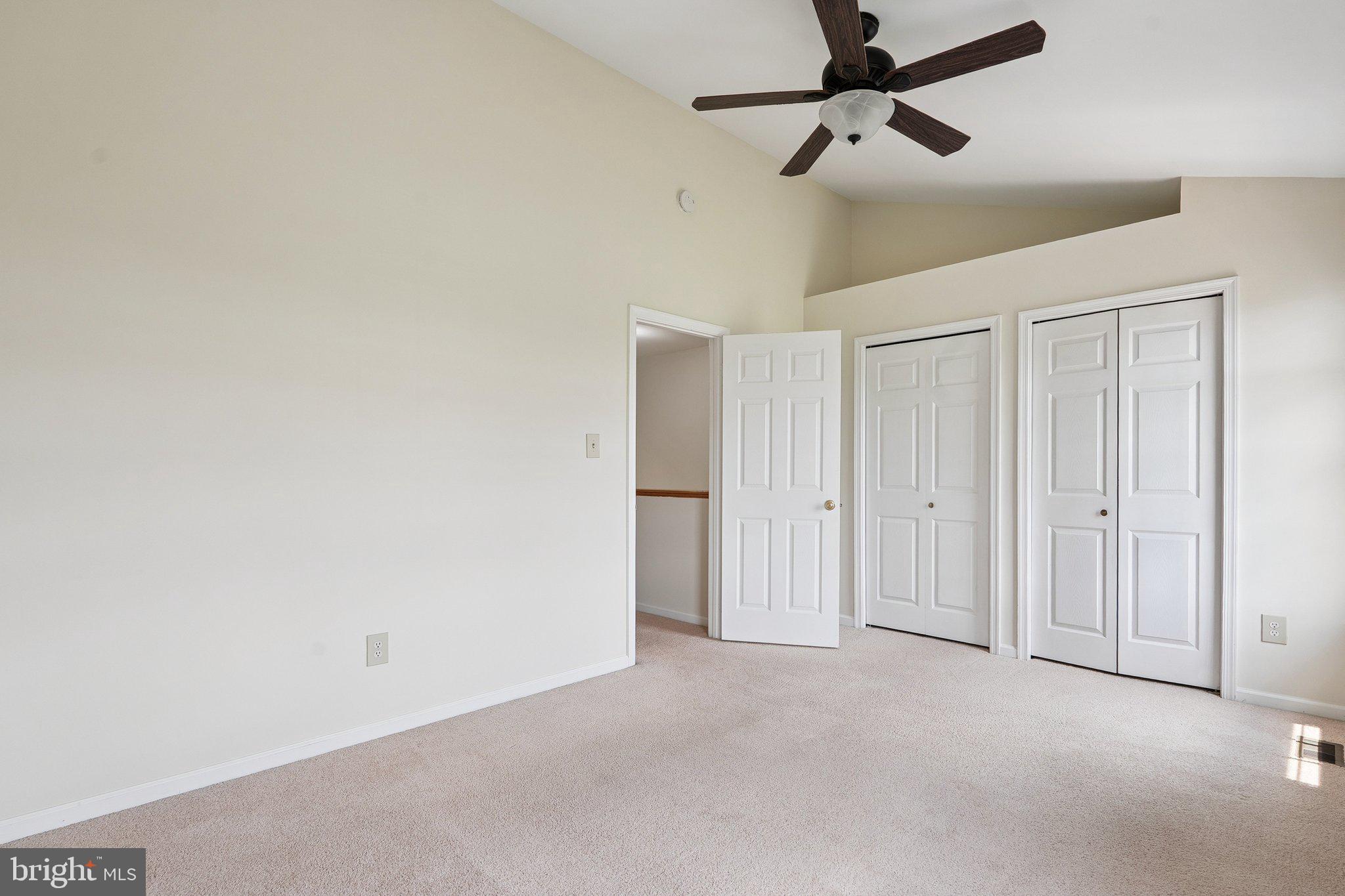 ASHBURN VILLAGE - Residential Lease