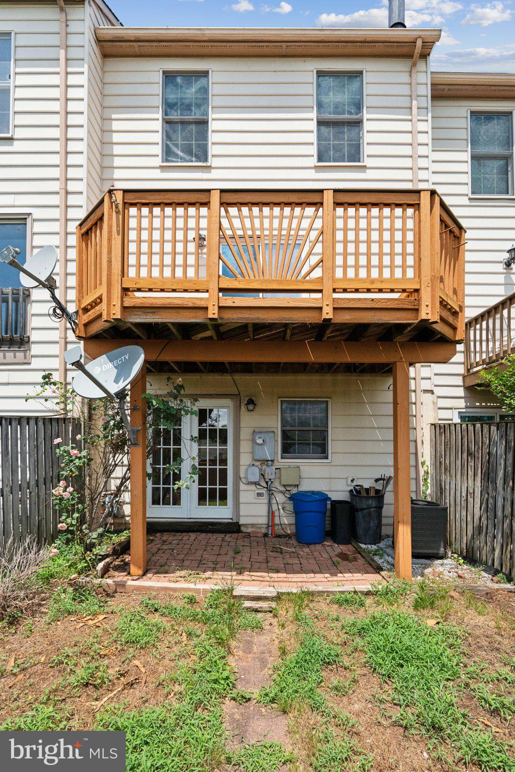 ASHBURN VILLAGE - Residential Lease