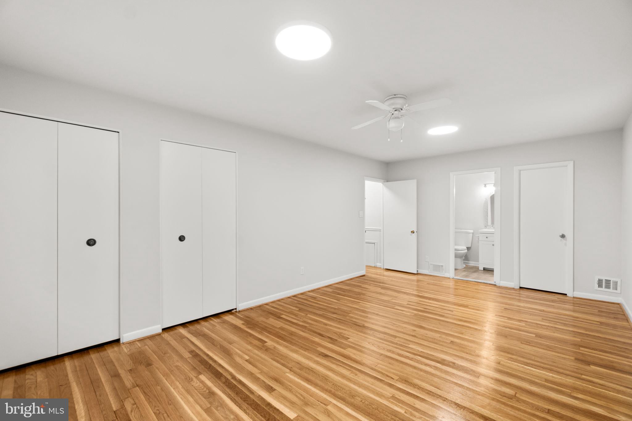 WOODBRIDGE VALLEY - Residential