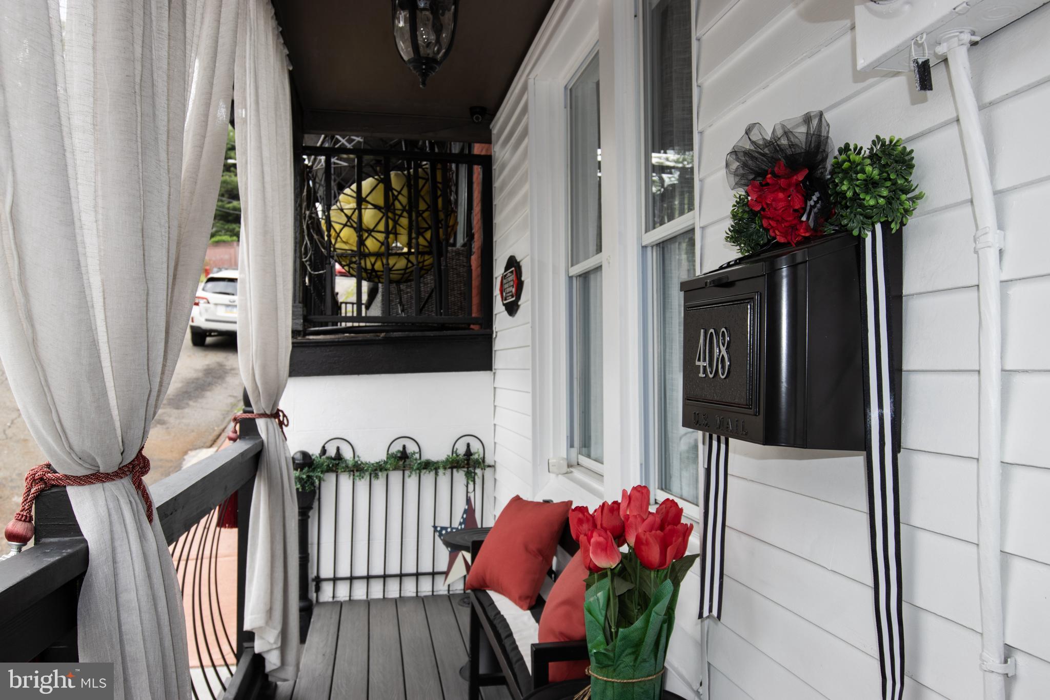 POTTSVILLE - Residential