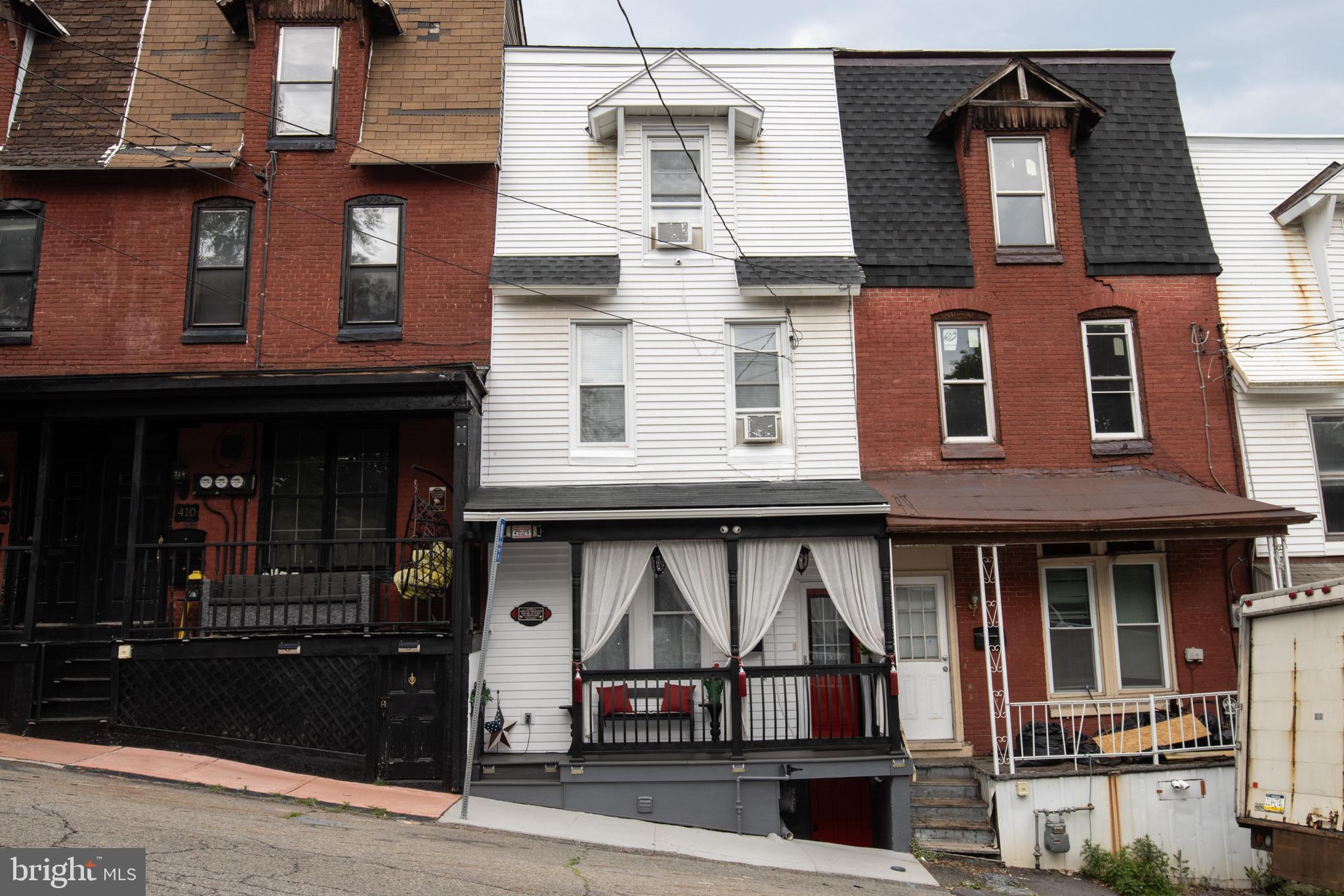 POTTSVILLE - Residential