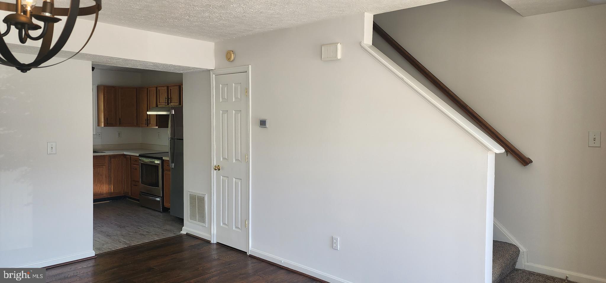 COVENTRY CREEK - Residential Lease