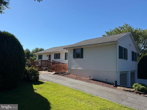 Photo of 224 Tockwogh Drive, EARLEVILLE, MD 21919 (MLS # MDCC2022114)