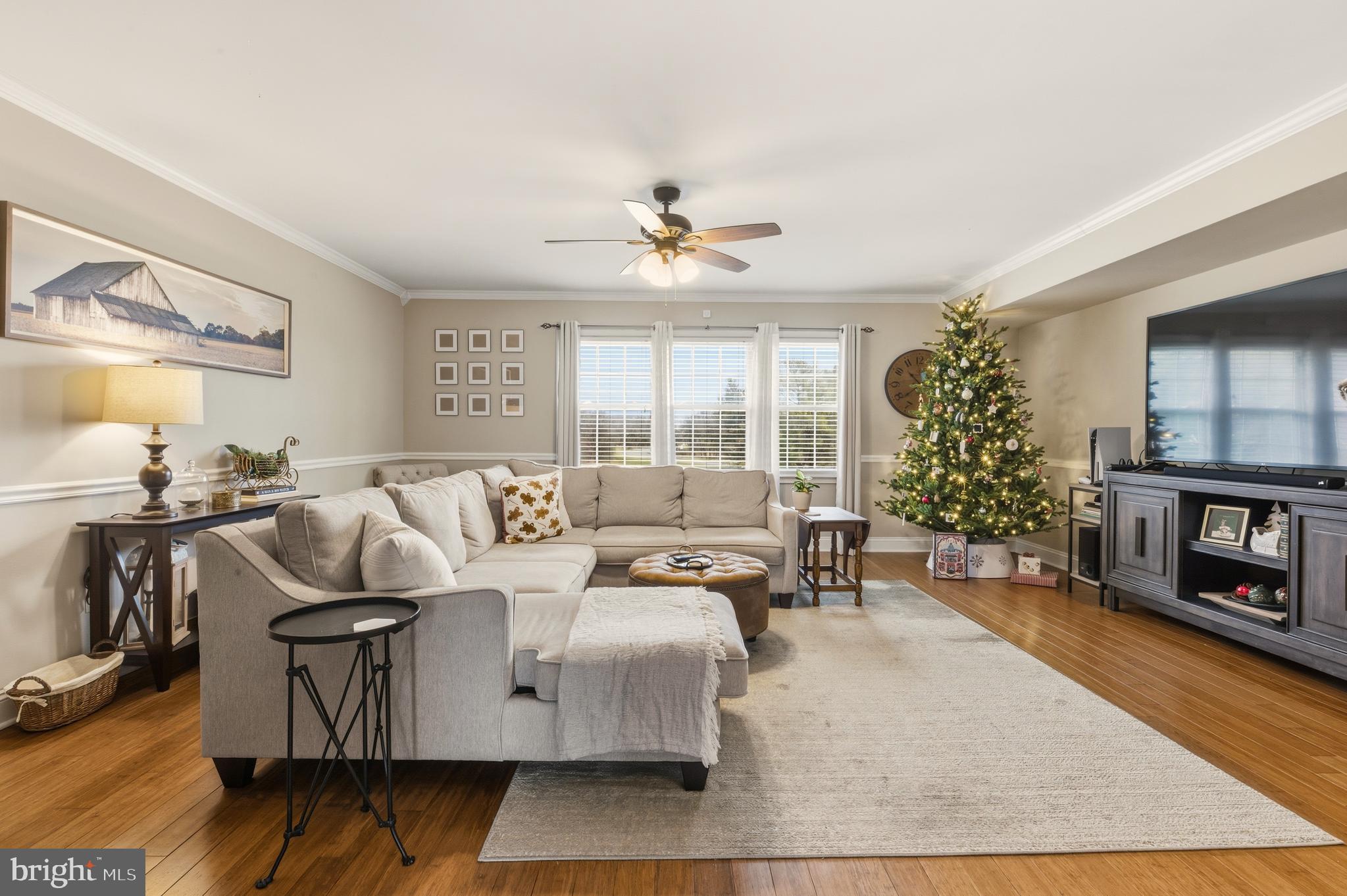 BEAVER RUN KNOLL - Residential