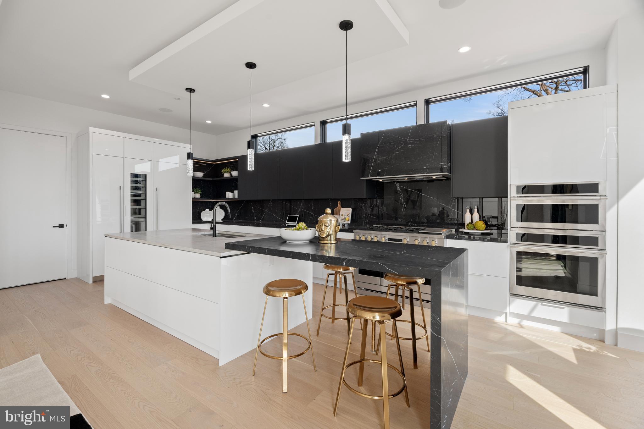 MAPLEWOOD - Residential