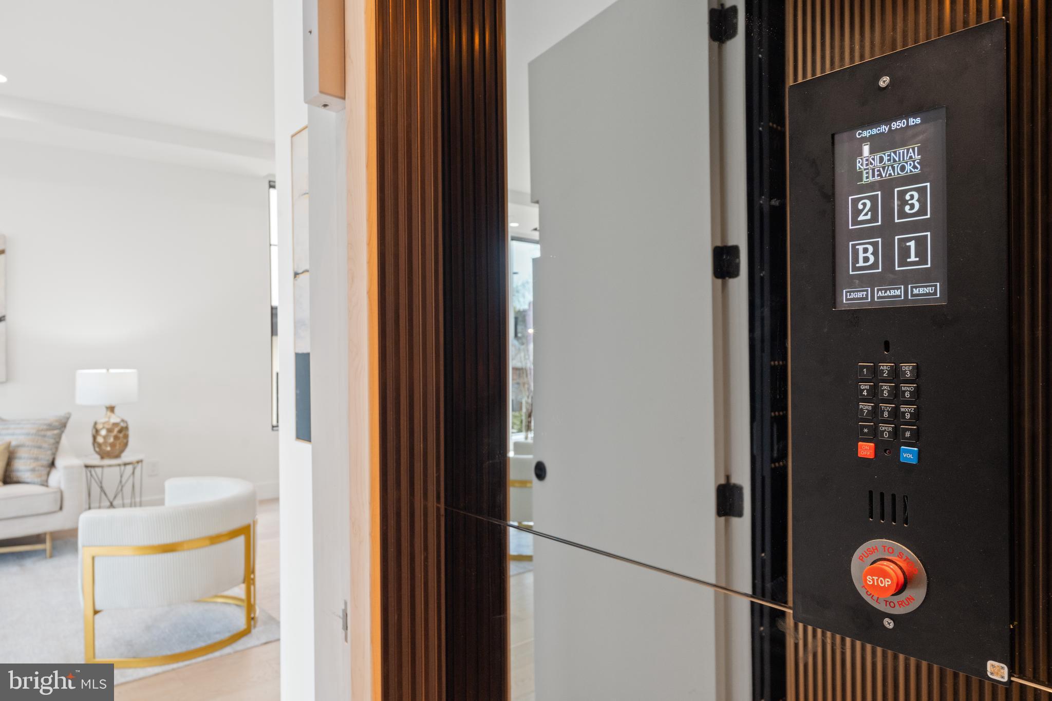 MAPLEWOOD - Residential