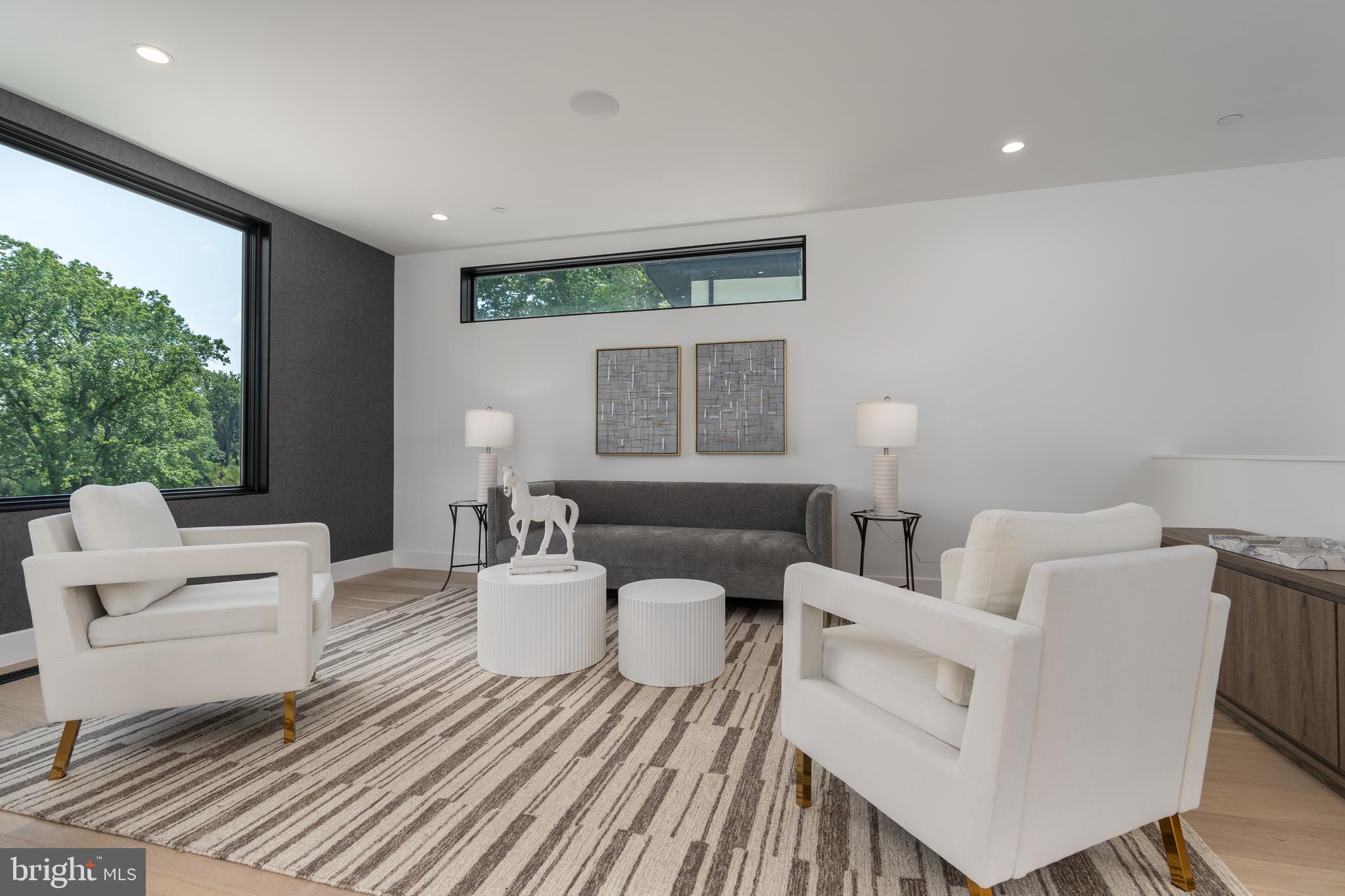 MAPLEWOOD - Residential