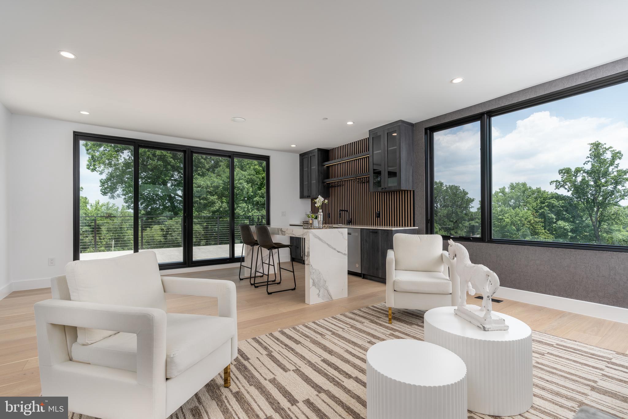 MAPLEWOOD - Residential