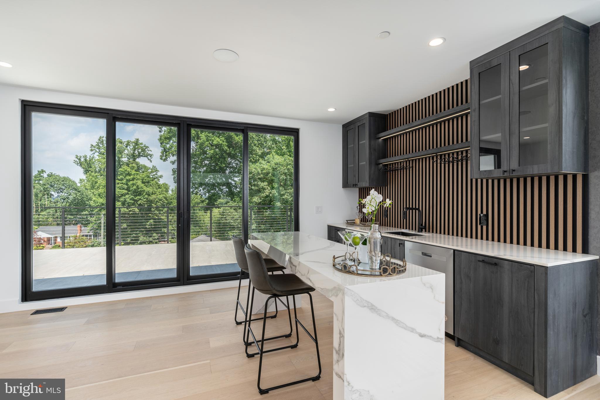 MAPLEWOOD - Residential