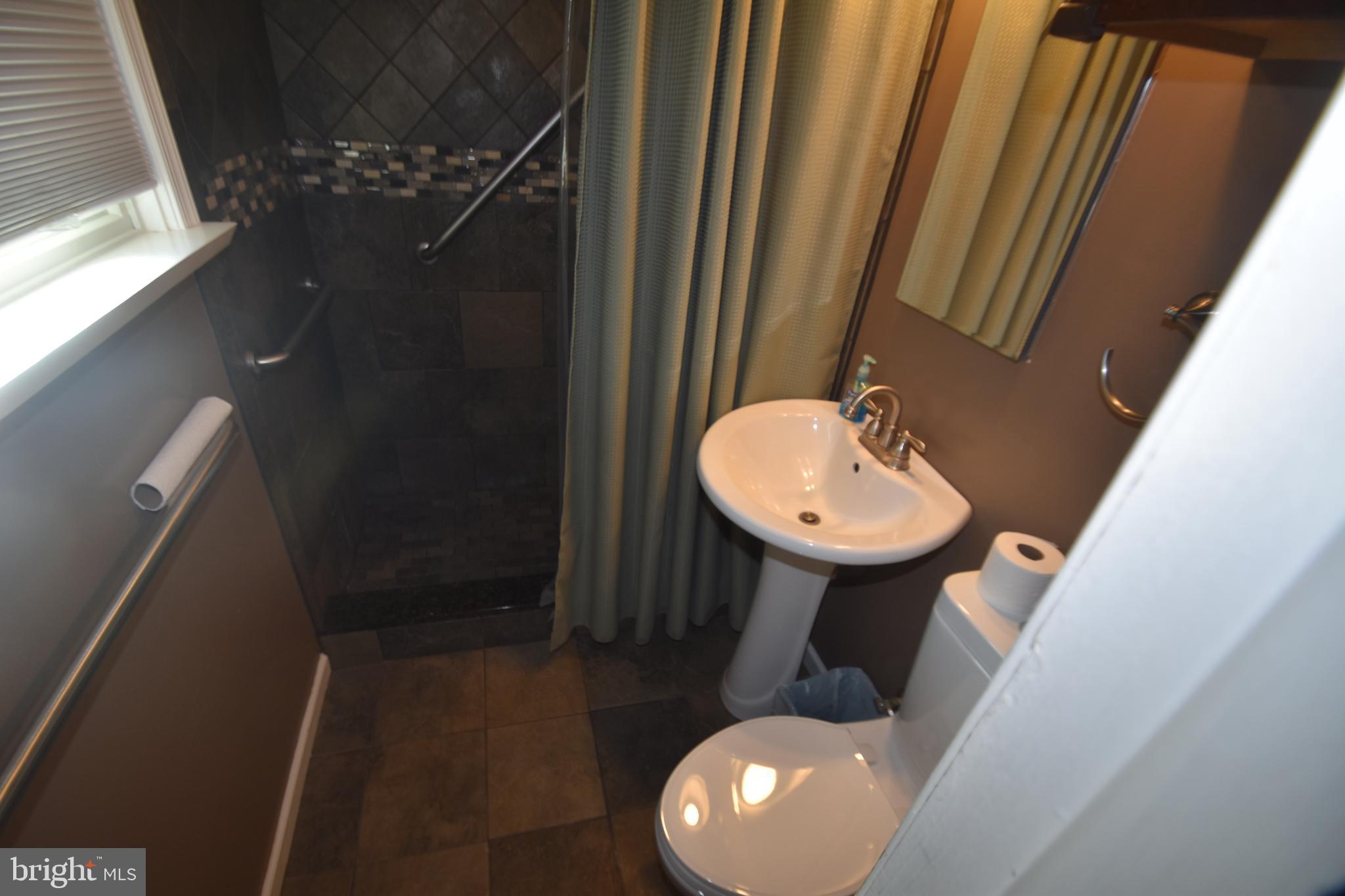 BROOKSIDE - Residential