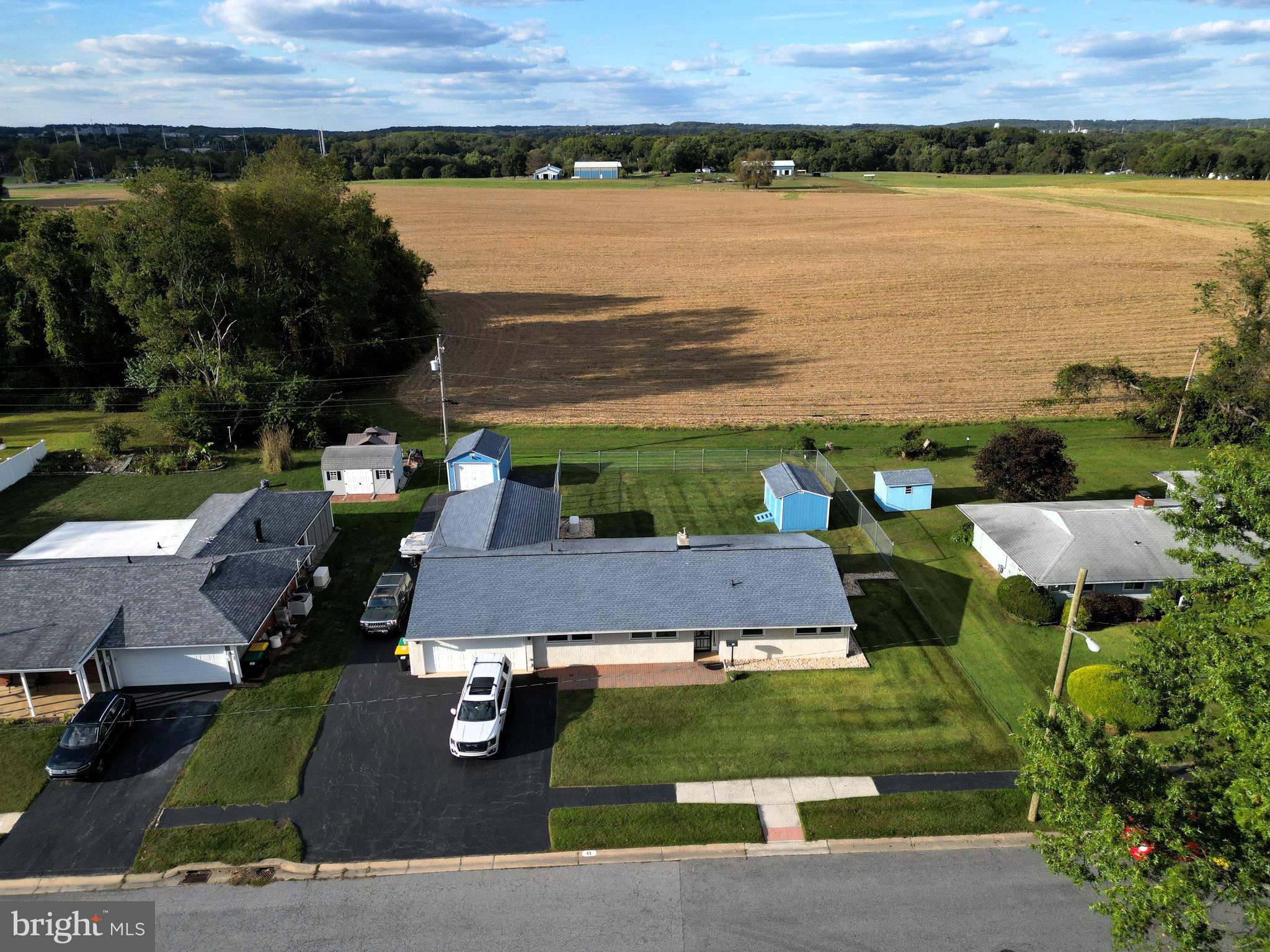 BROOKSIDE - Residential