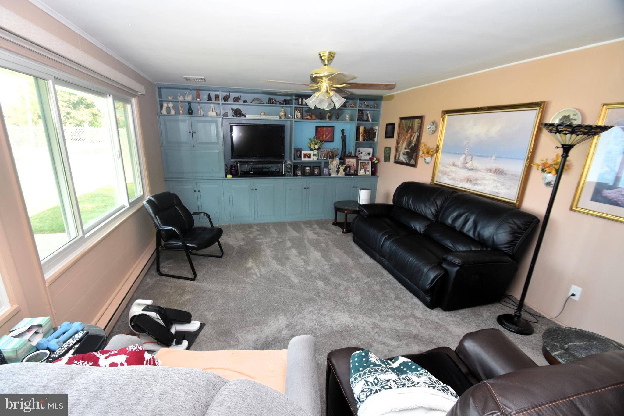 BROOKSIDE - Residential