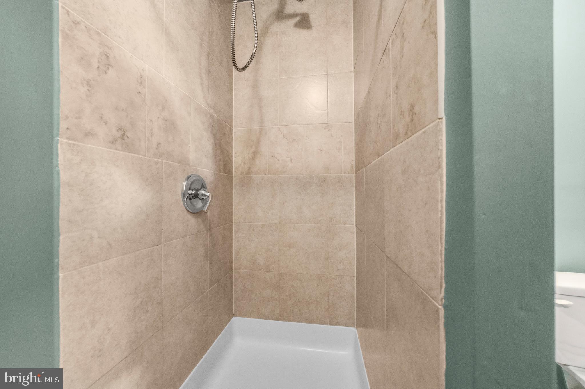 HOLLYMEAD - Residential