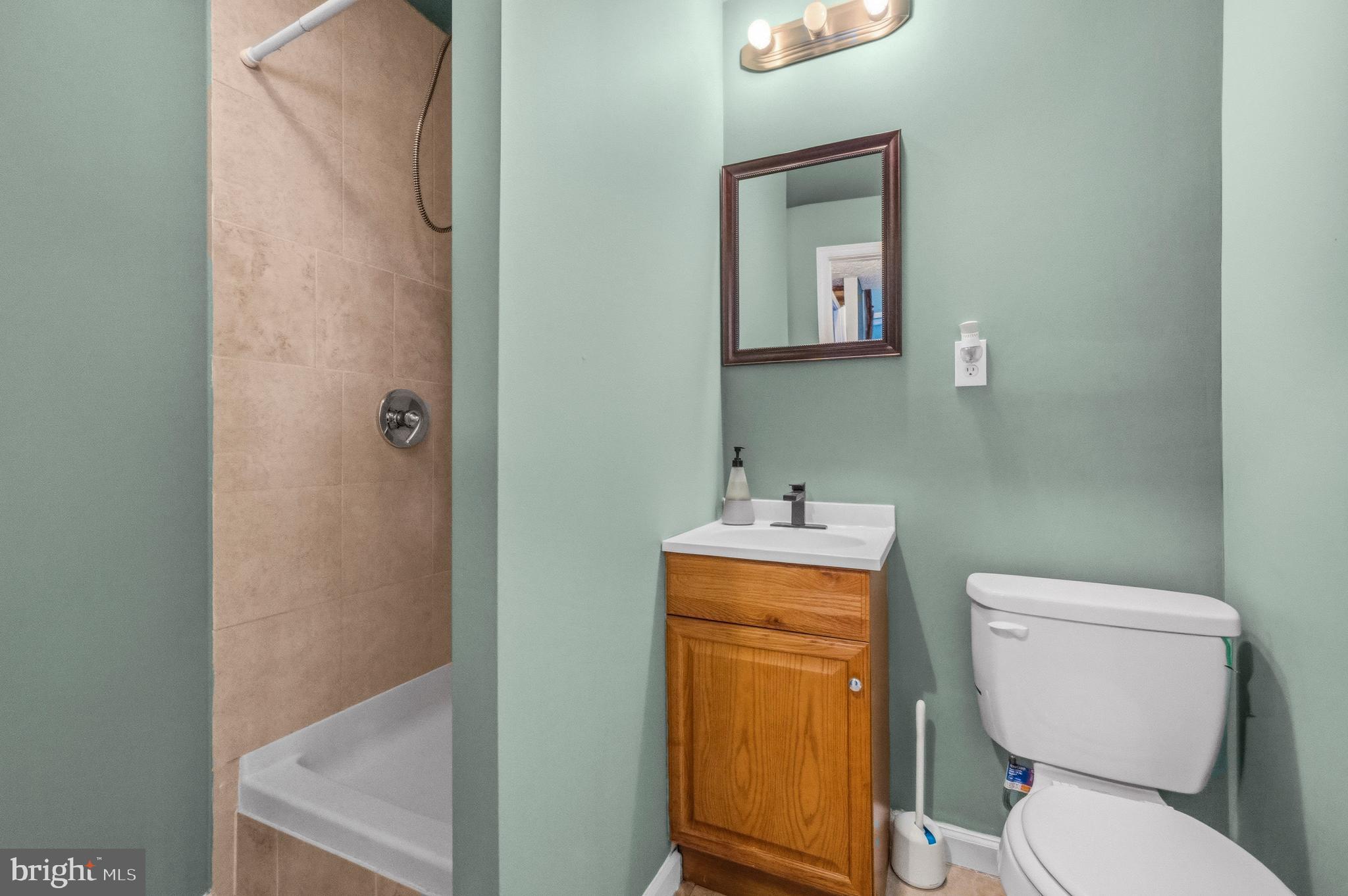 HOLLYMEAD - Residential