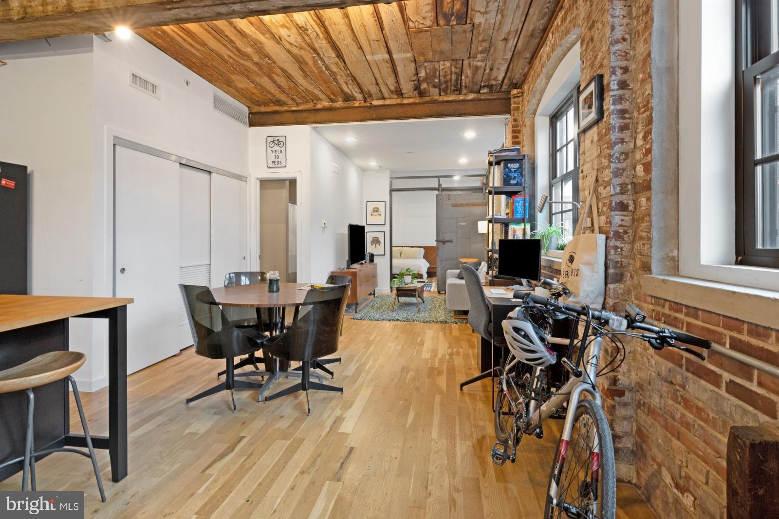 NORRIS SQUARE - Residential Lease