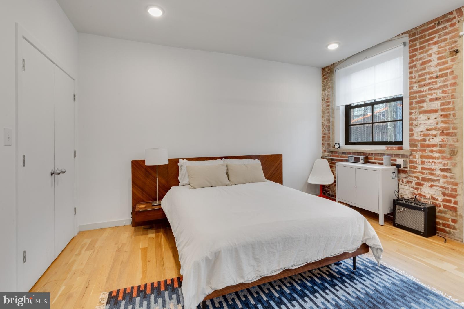 NORRIS SQUARE - Residential Lease