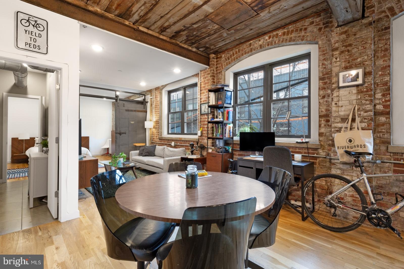 NORRIS SQUARE - Residential Lease