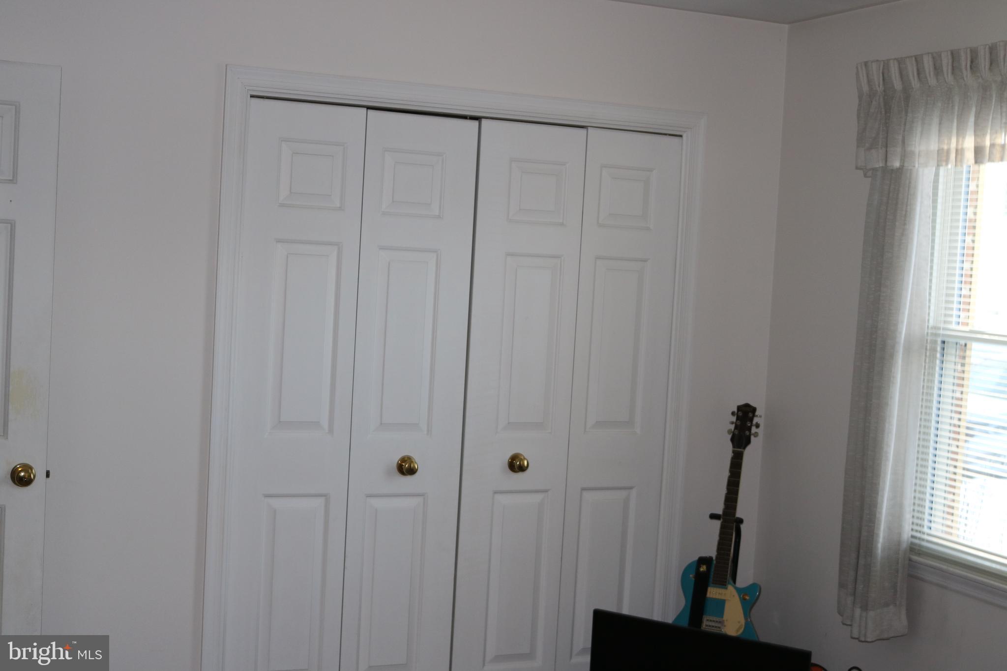 WYNNEWOOD PARK - Residential