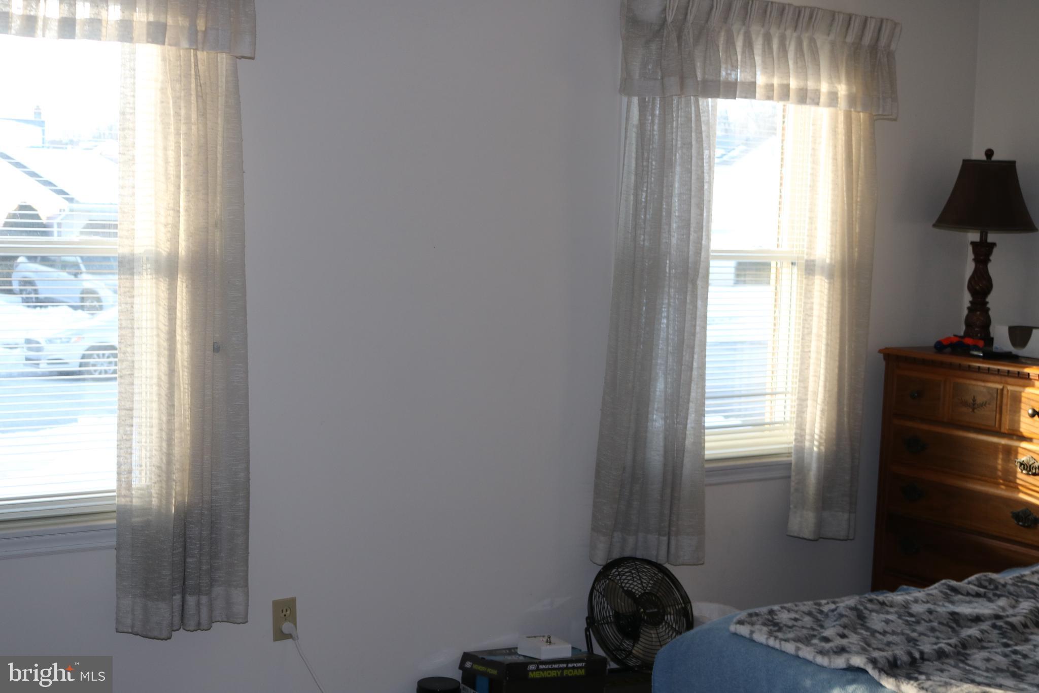 WYNNEWOOD PARK - Residential