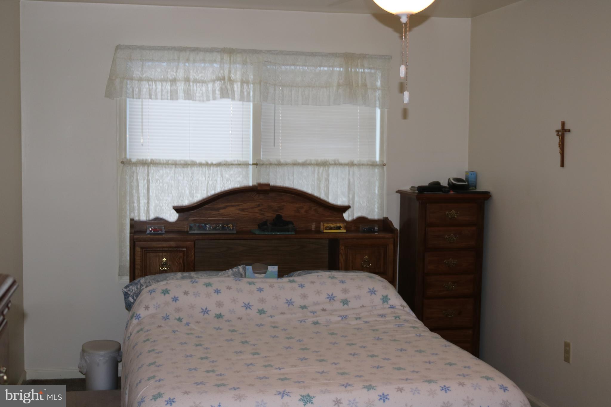 WYNNEWOOD PARK - Residential