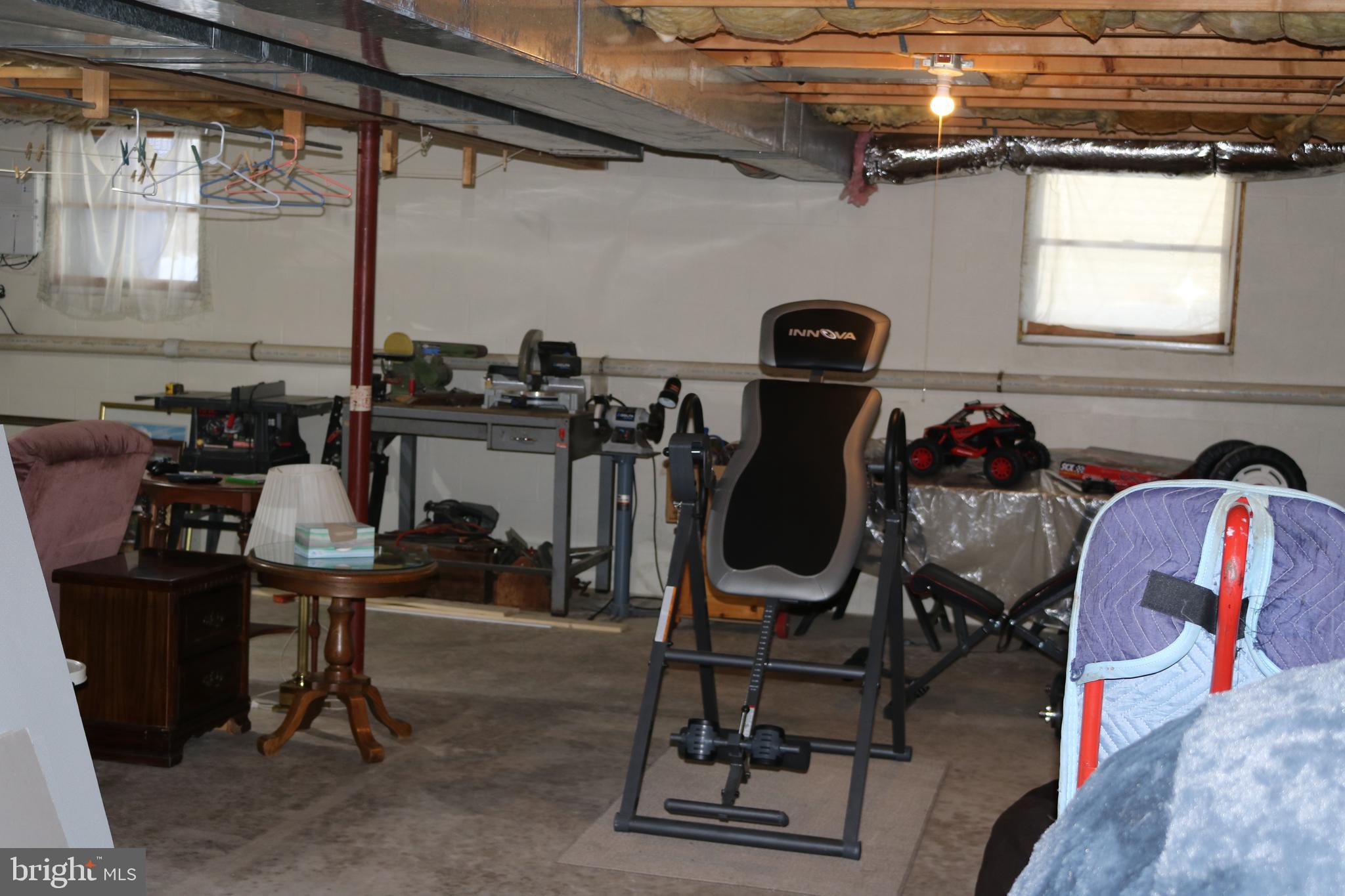 WYNNEWOOD PARK - Residential