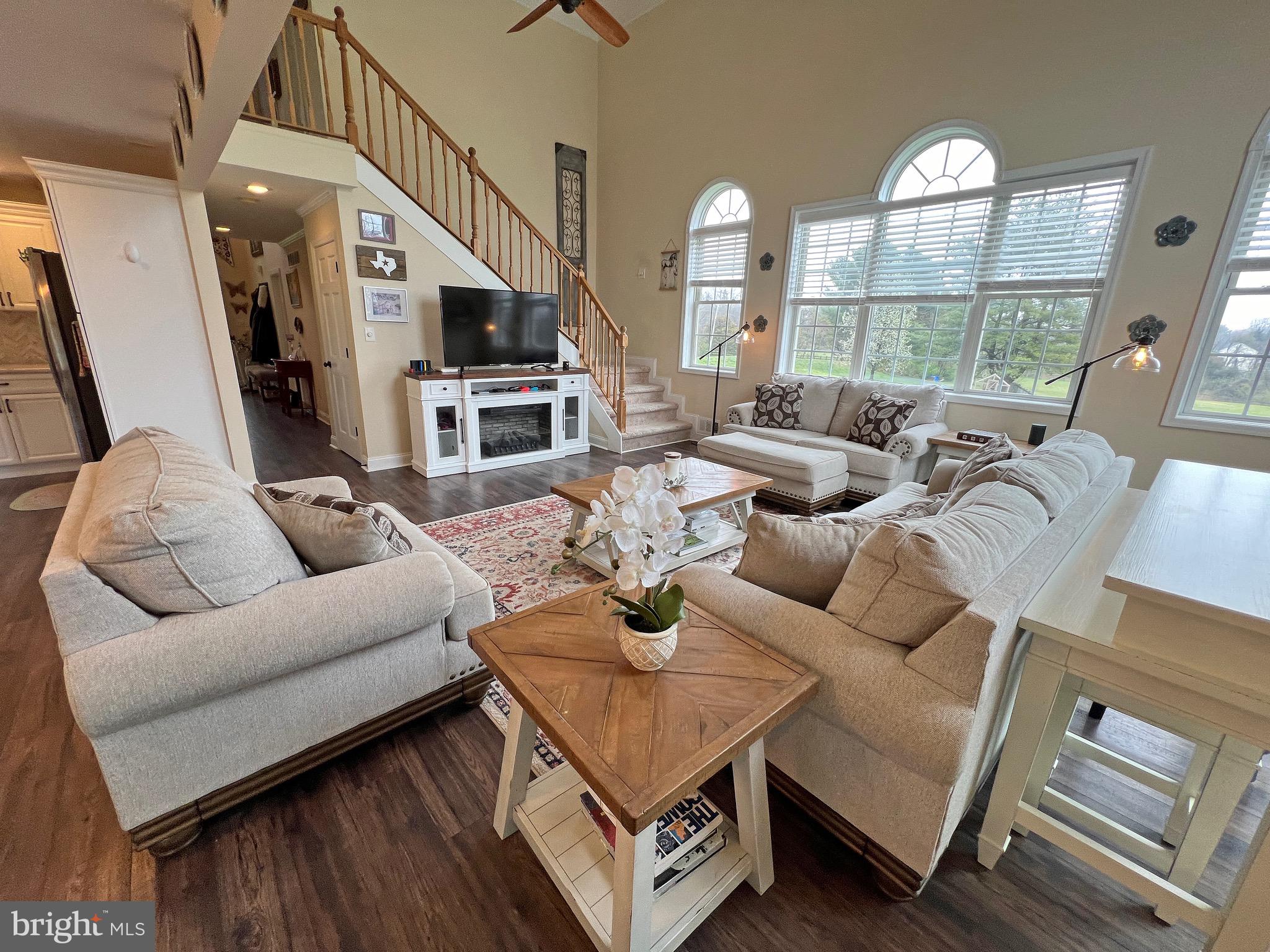 ELPACO FARMS - Residential