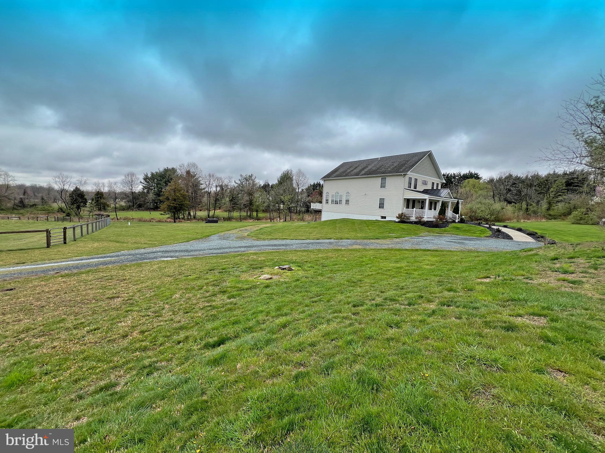 ELPACO FARMS - Residential