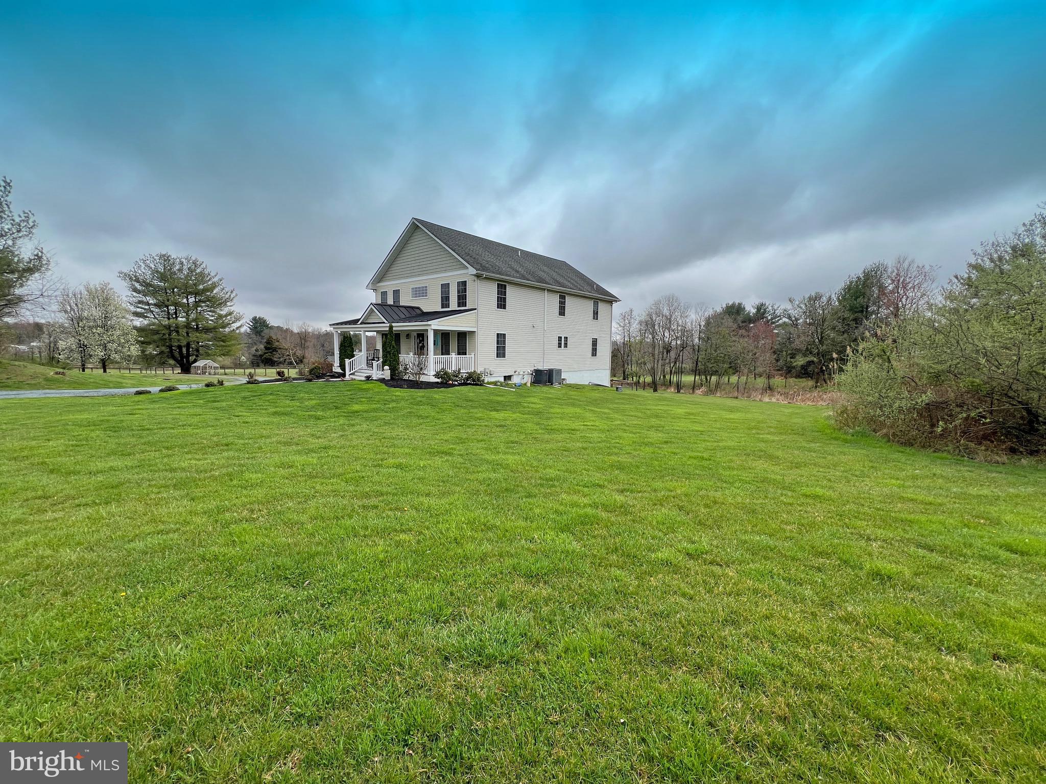 ELPACO FARMS - Residential