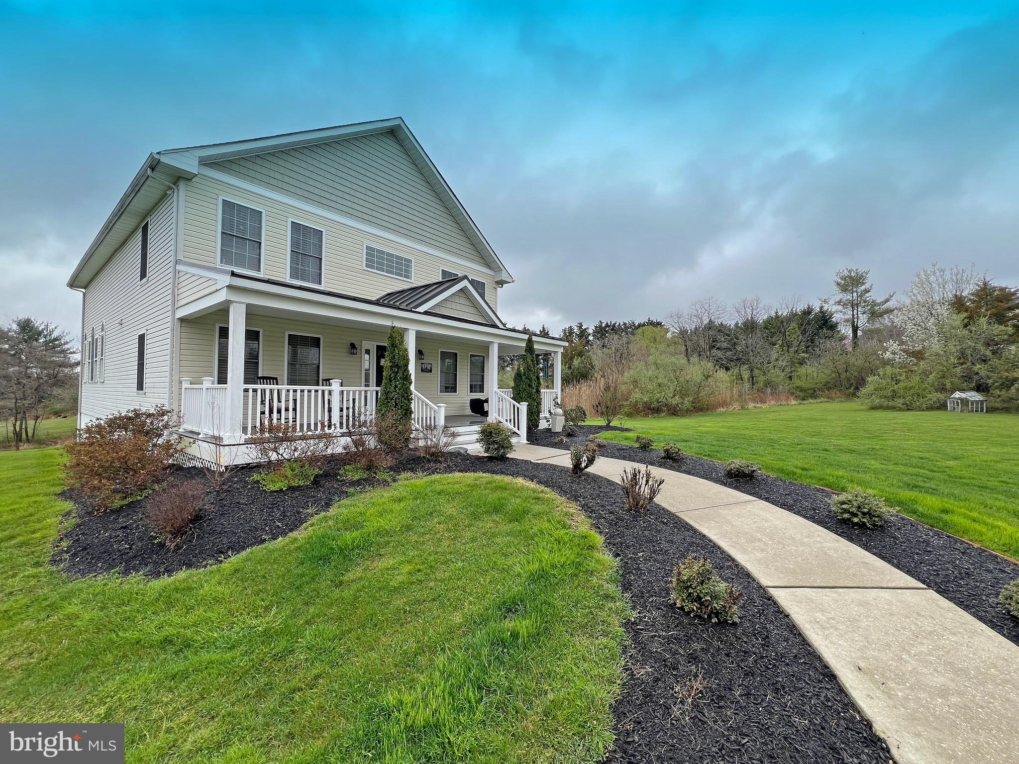 ELPACO FARMS - Residential