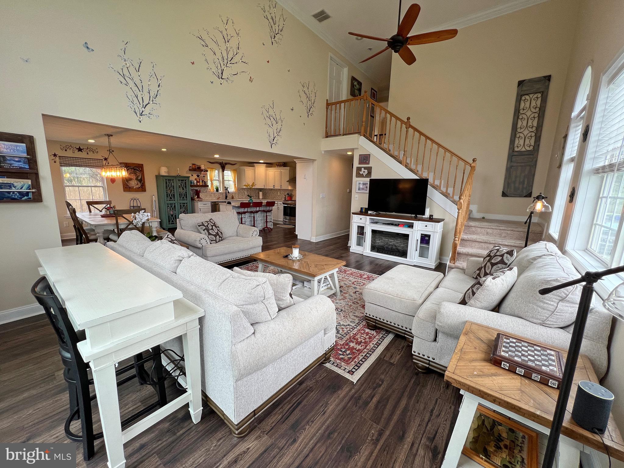 ELPACO FARMS - Residential