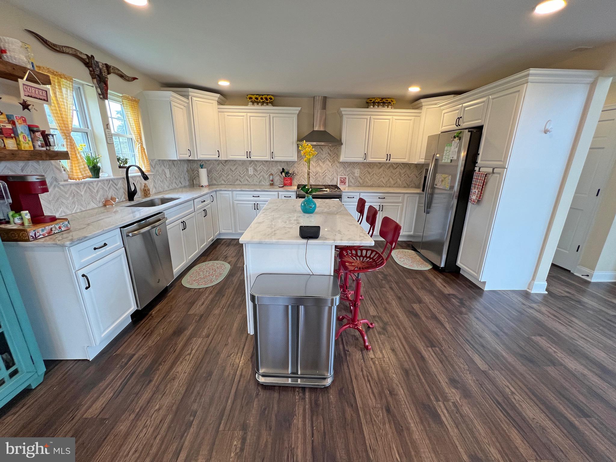 ELPACO FARMS - Residential