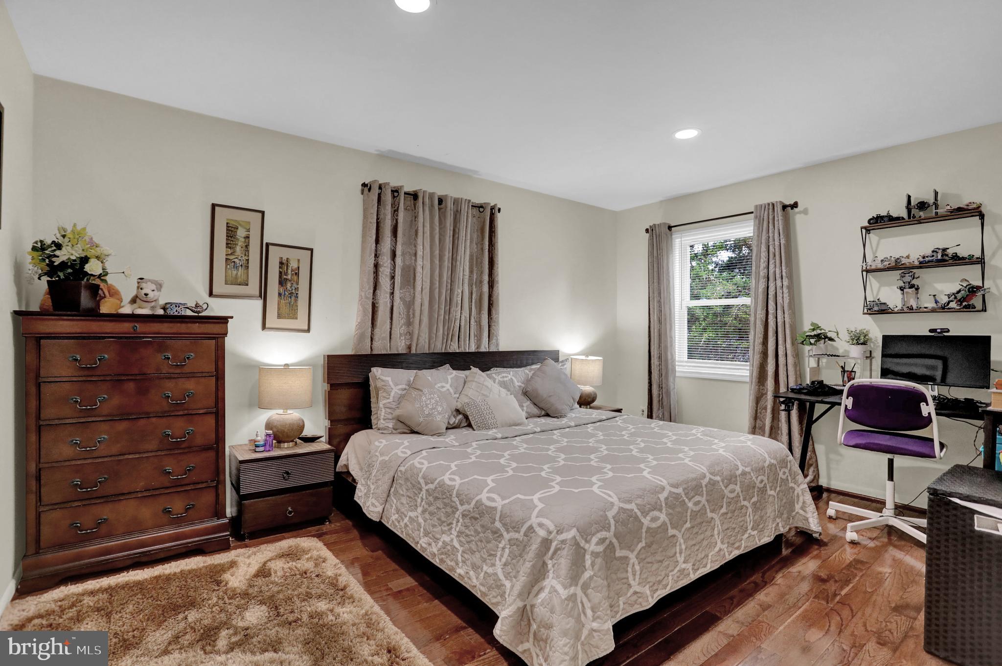 SPRINGFIELD - Residential